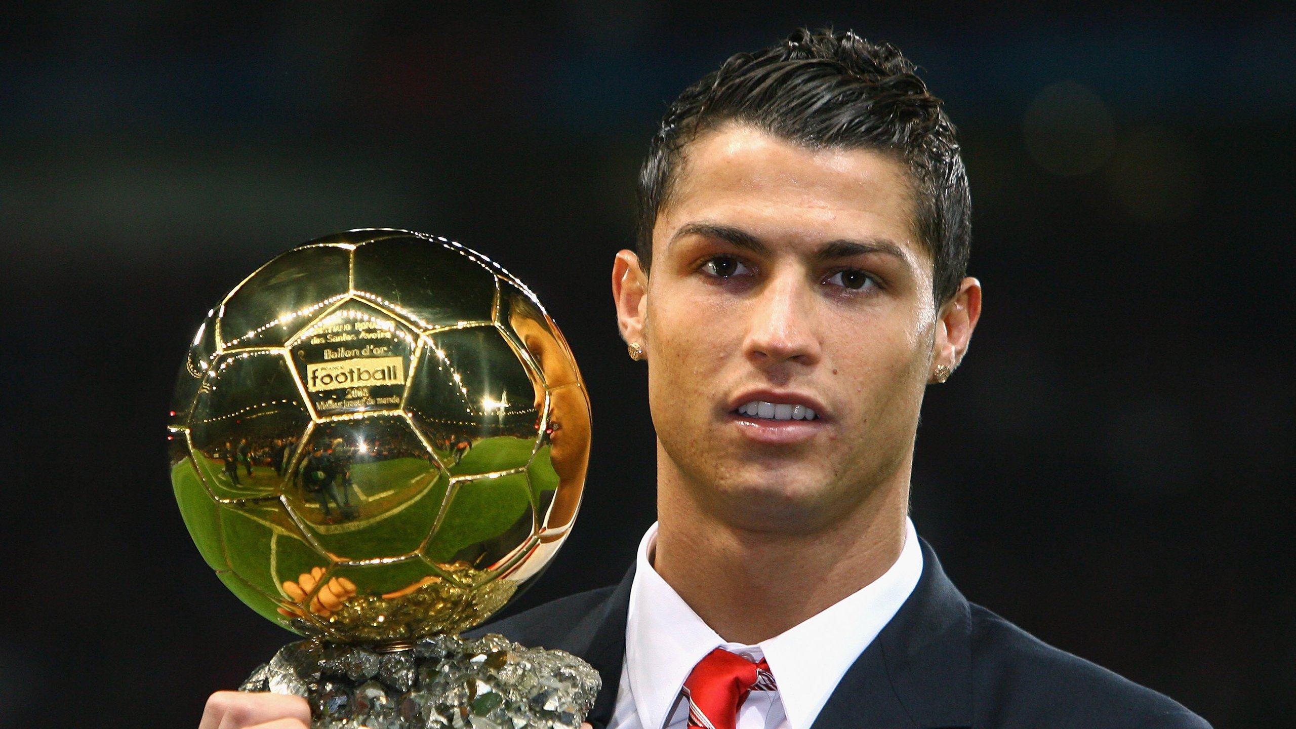 乐鱼体育网页登录-意甲联赛中出现多位年轻天才，未来可期，意甲最佳青年球员