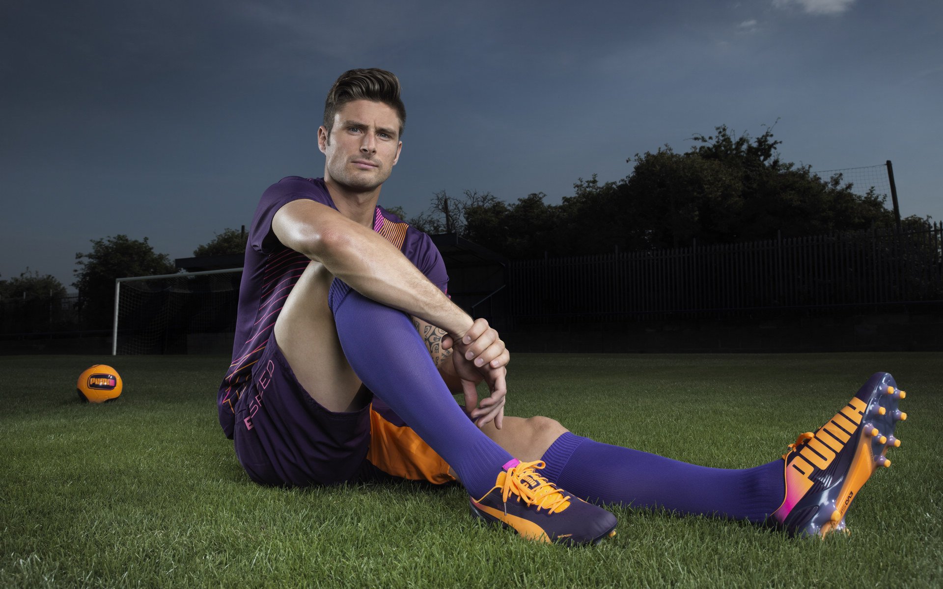 leyu.com-西甲“天王”闪耀全场，精彩进球和关键扑救赢得掌声，西甲首秀