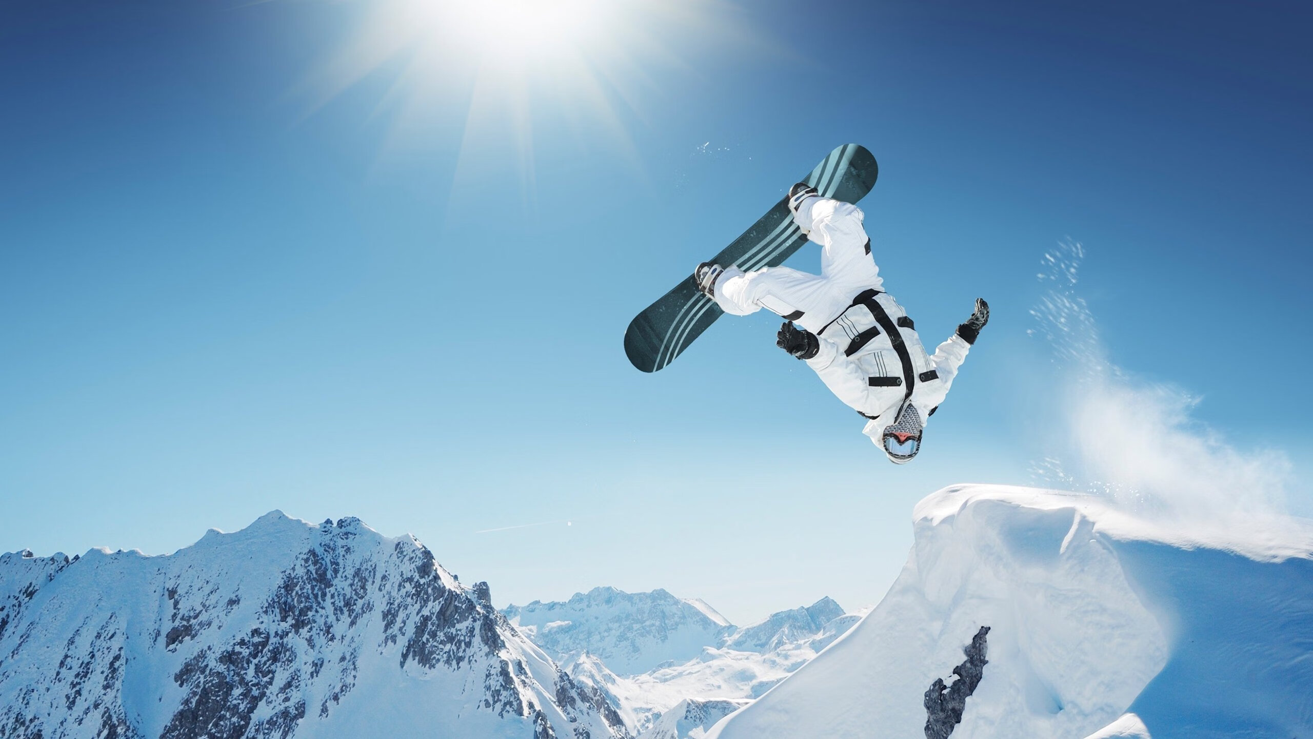 青少年滑冰技能大赛，冰上舞动青春梦想，青少年滑雪比赛项目